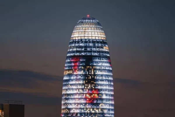 Lighting up an icon of Barcelona